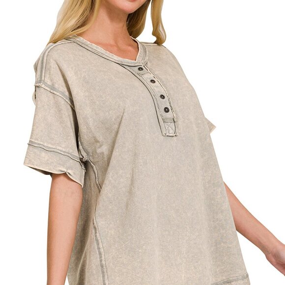 Zenana Acid Wash Raw Edge Detailed Button Henley Top, Sleet - Picture 2 of 3